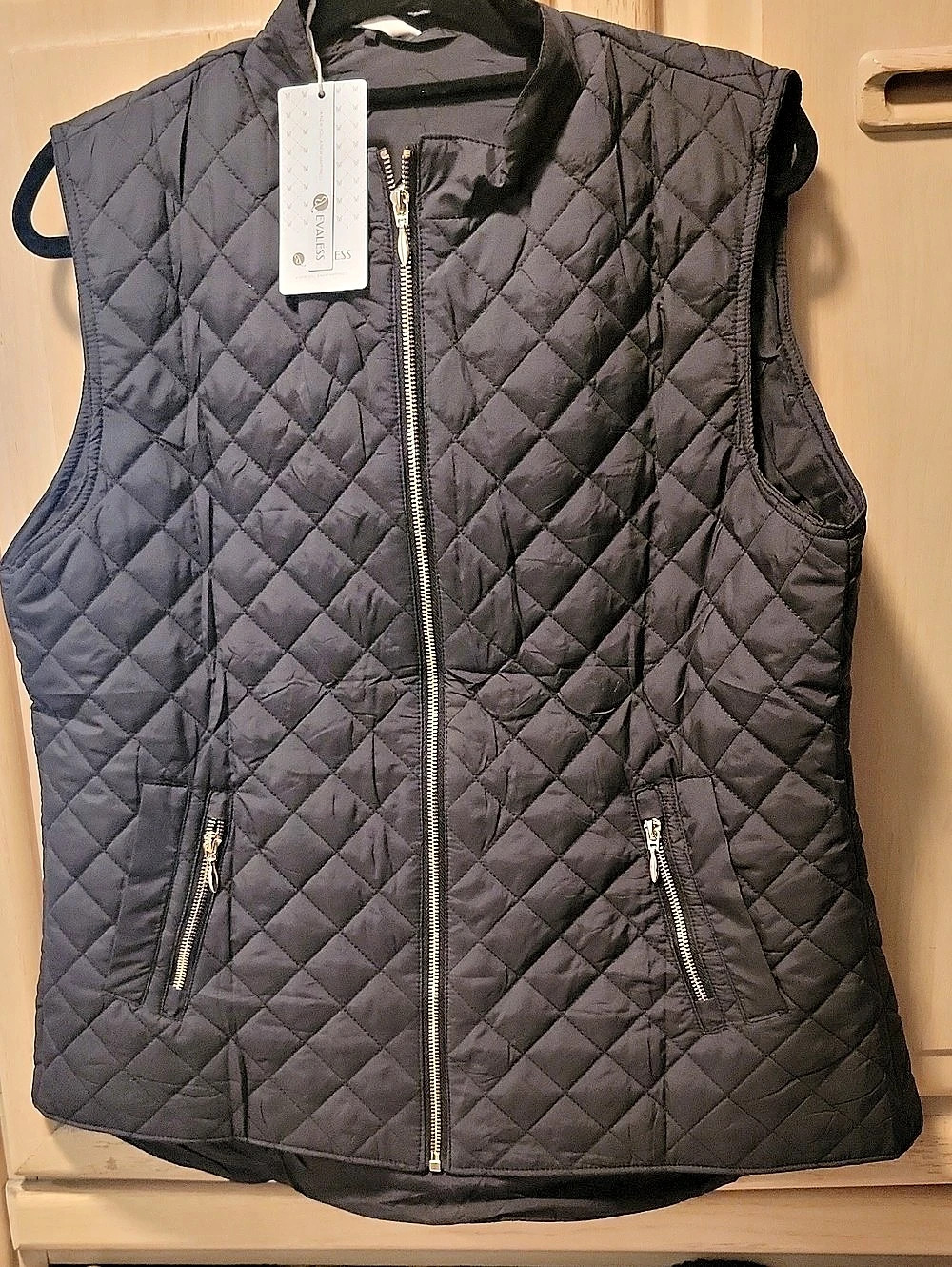 Evaless Quilted Zip-Up Vest in Black NWT
